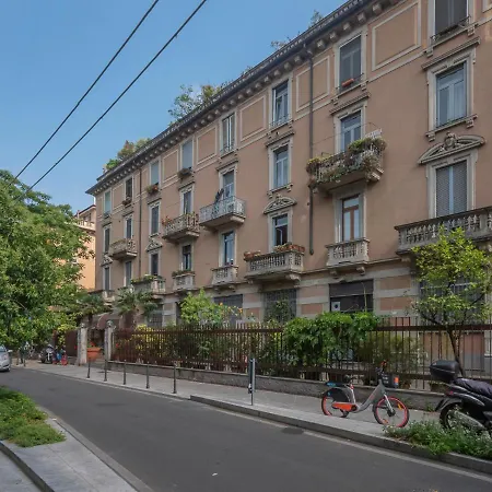White Loft Near Duomo Orti 14 Apartment Milan Exterior photo